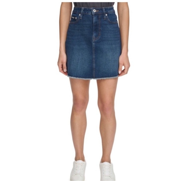 DKNY Jeans Women’s Denim Jean Blue Mini Skirt Size 10 - Picture 5 of 12